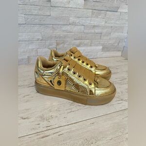 Kurt Geiger London Women's 36.5 EU Southbank Tag Gold Metallic Platform Sneakers